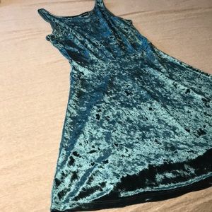 Size 4 velvet dress